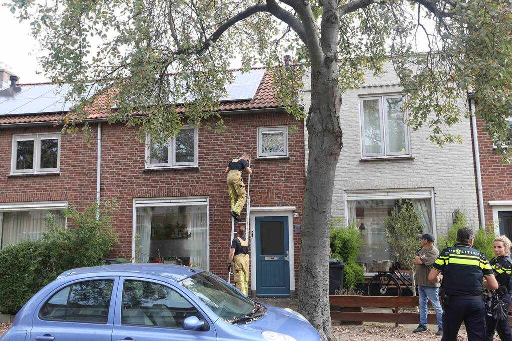 Bewoners verlaten woning en vergeten pan met eieren