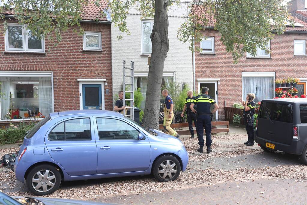 Bewoners verlaten woning en vergeten pan met eieren