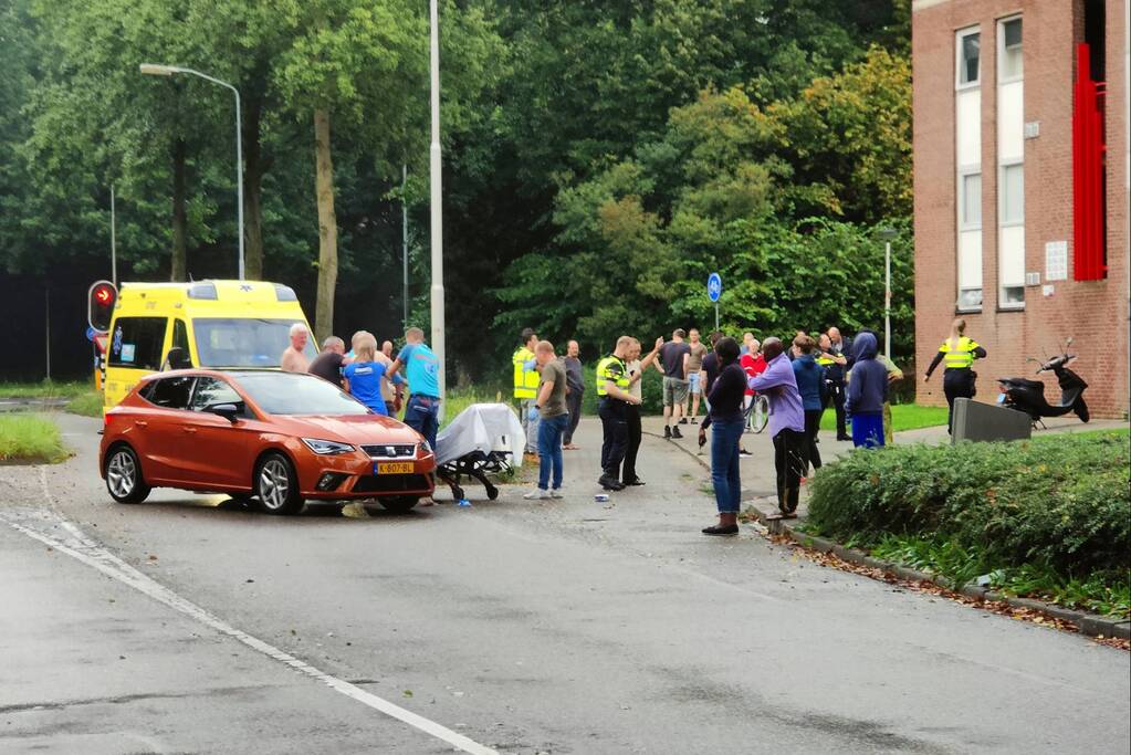 Persoon gewond door steekincident