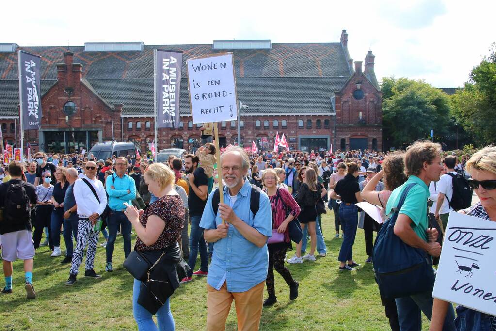Grooste demonstratie tegen woningschaarste