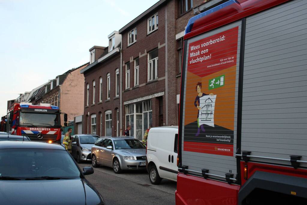 Woning vol rook door brand