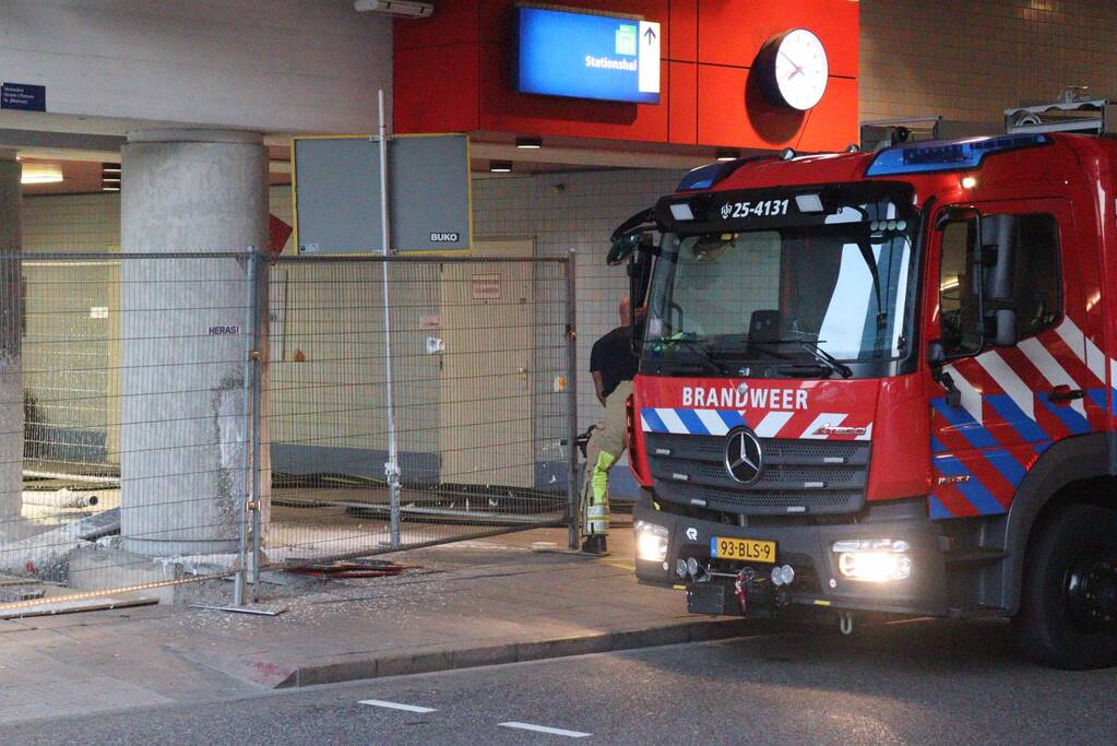 Brand in stationsgebouw snel geblust