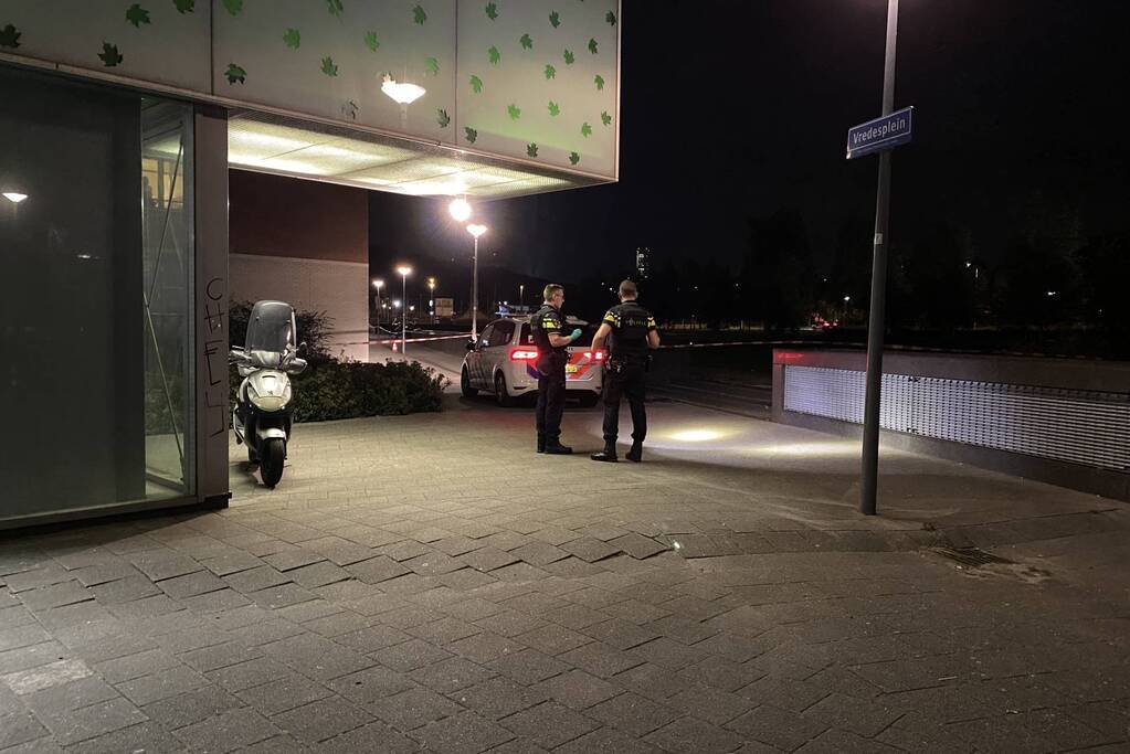 Persoon doodgeschoten nabij moskee