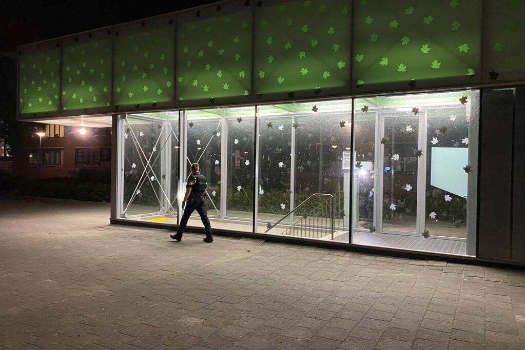 Persoon doodgeschoten nabij moskee