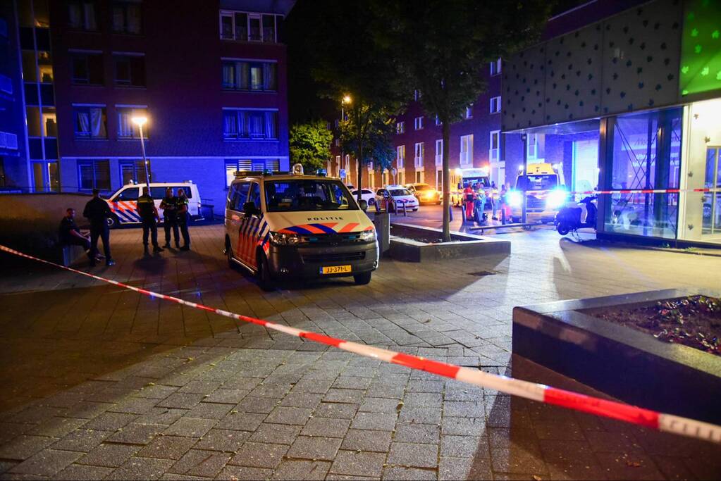 Persoon doodgeschoten nabij moskee