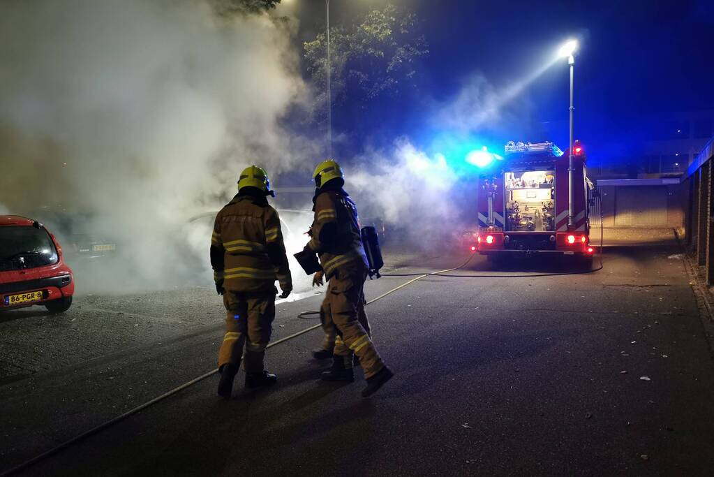 Meerdere voertuigen in brand