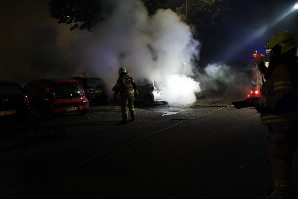 Meerdere voertuigen in brand