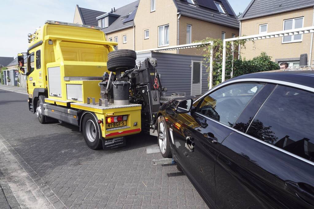 Inbrekers vernielen autoportieren BMW's bij diefstal