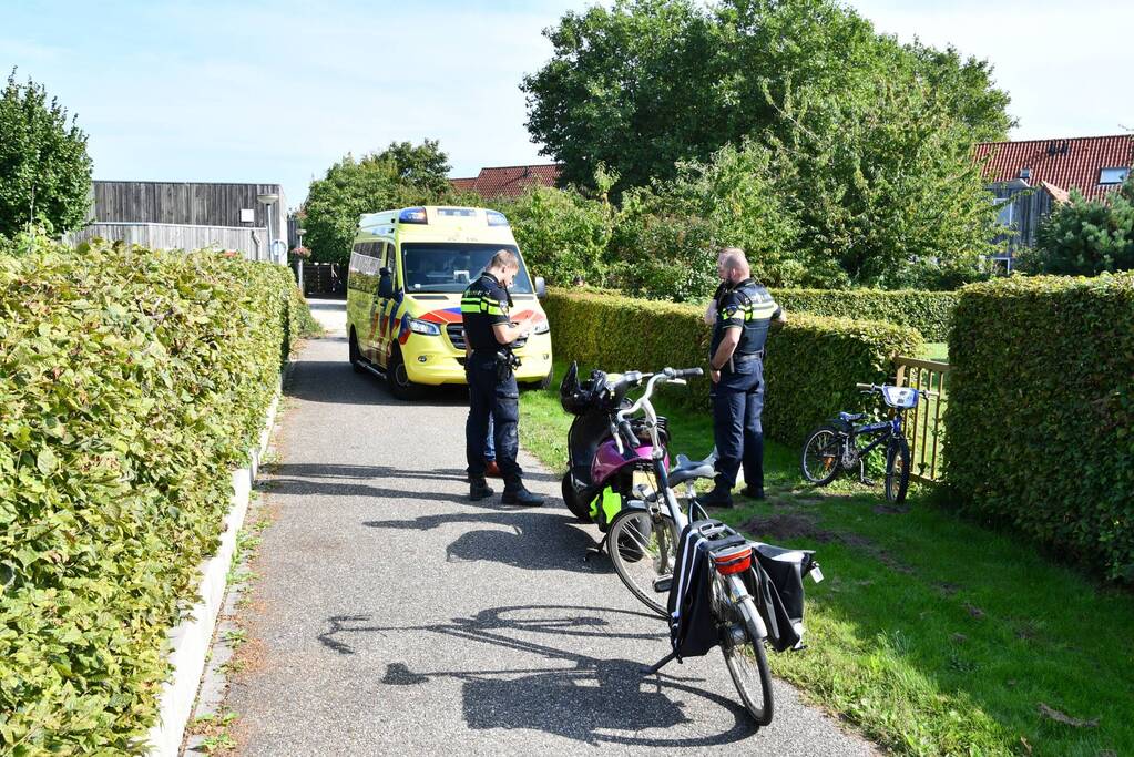 Brommerrijder crasht bij uitwijkmanoeuvre