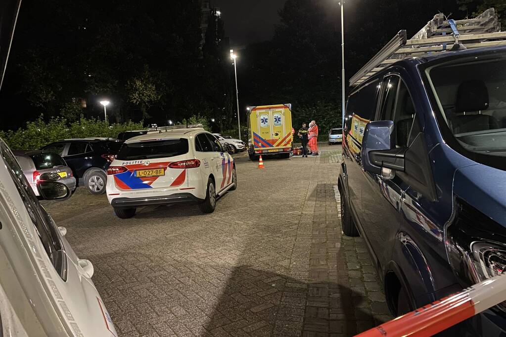 Man zwaargewond na schietpartij bij flat