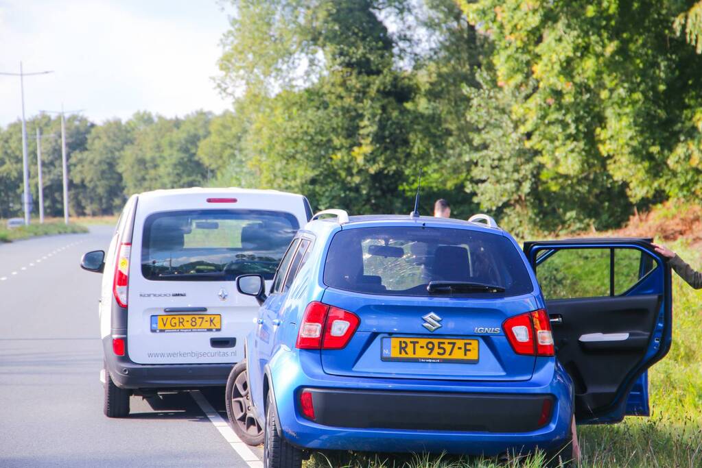 Schade aan voorraam van personenauto door ongeval