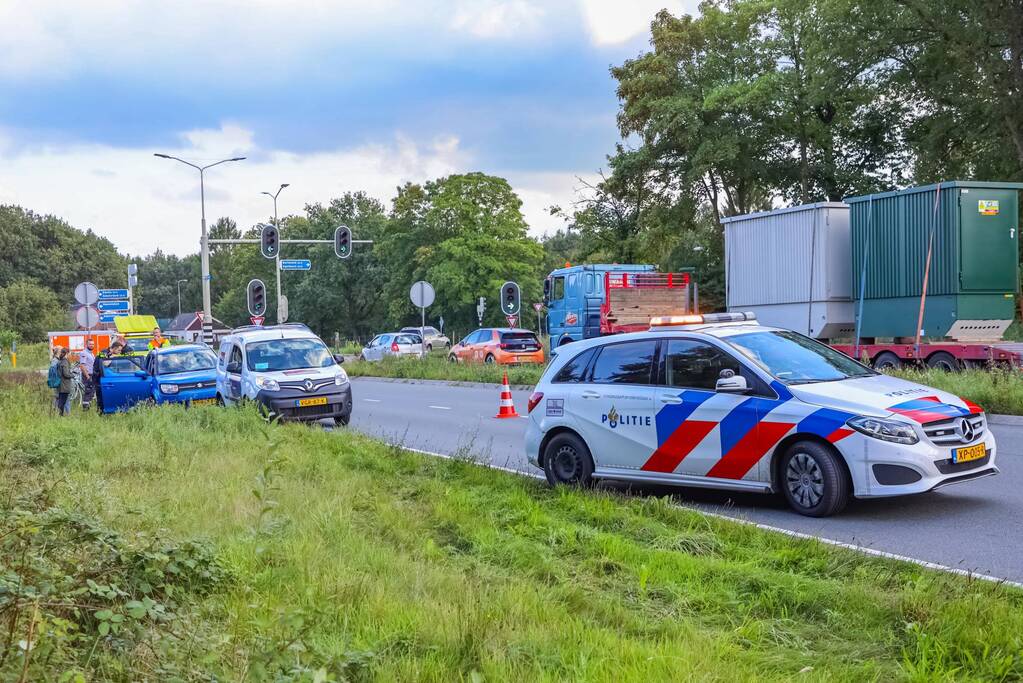 Schade aan voorraam van personenauto door ongeval