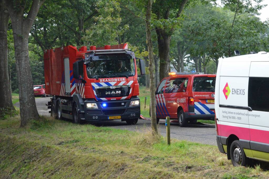 Uitslaande brand in stal met 300 varkens