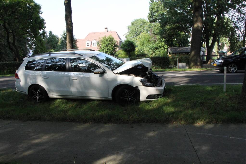 Flinke schade bij kop-staart botsing