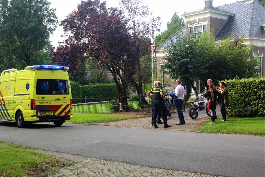 Motorrijder gaat onderuit er raakt zwaargewond