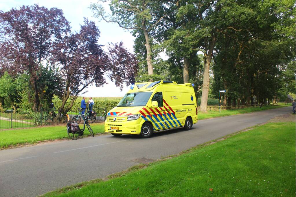 Motorrijder gaat onderuit er raakt zwaargewond