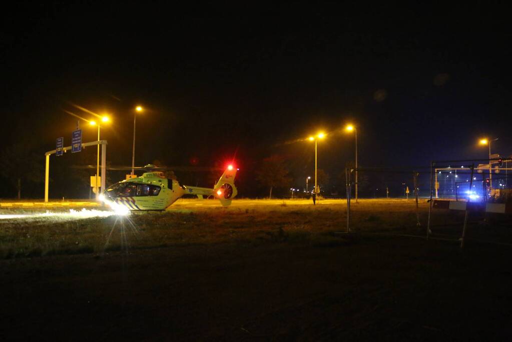 Traumahelikopter landt voor melding in woning