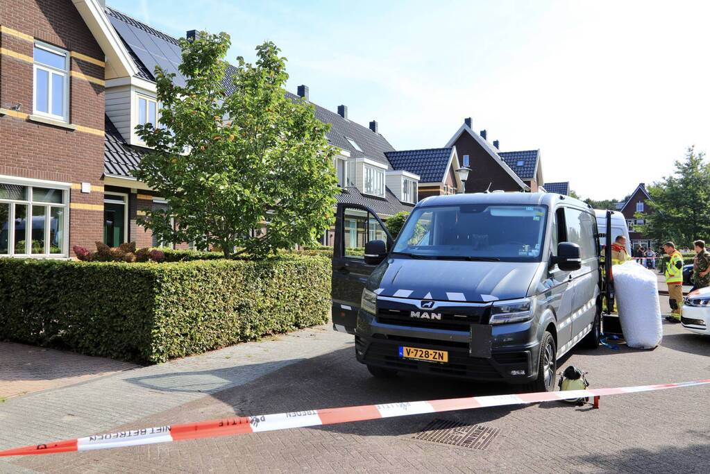 Bewoner aangehouden na vondst 500kg illegaal vuurwerk