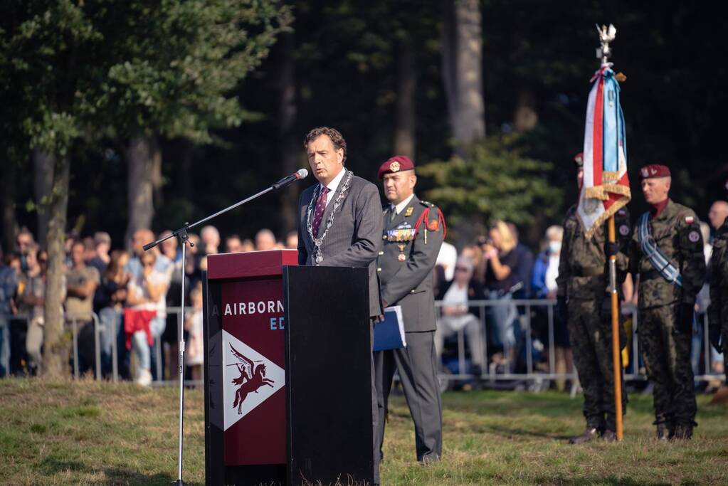 Airborne Luchtlandingen en Herdenking in Ede