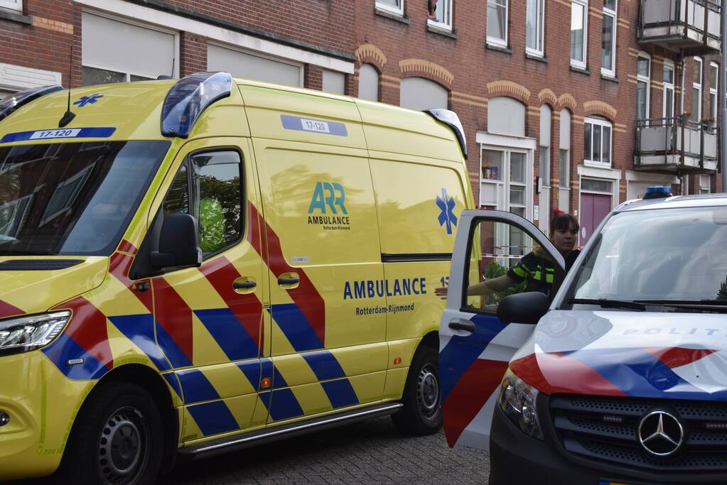 Ruzie ontaardt in steekpartij, een gewonde