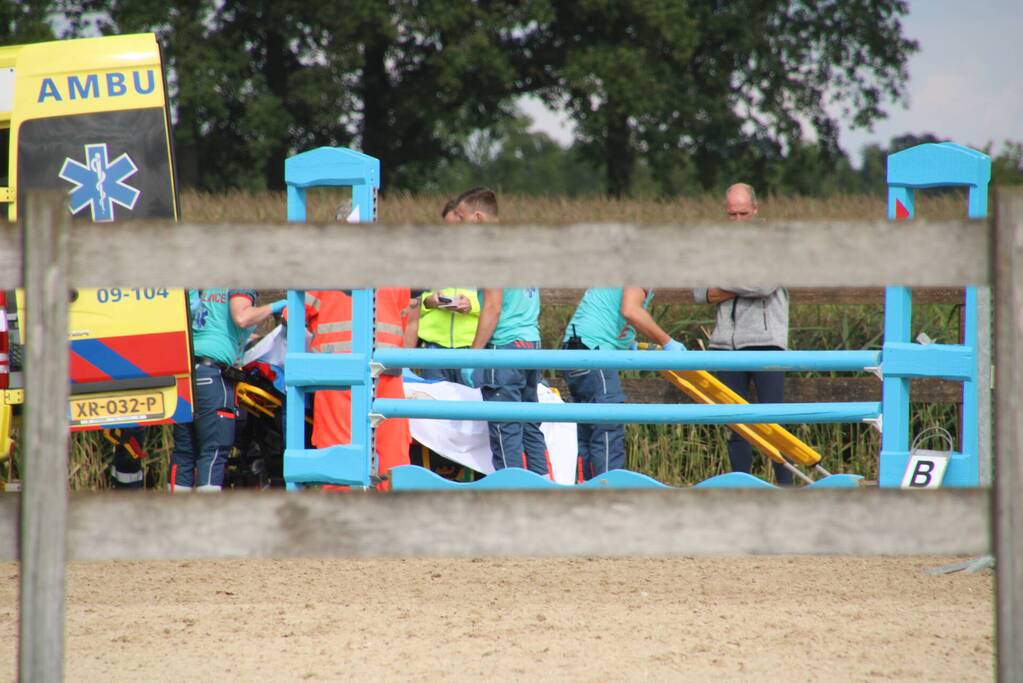 Traumahelikopter landt voor incident