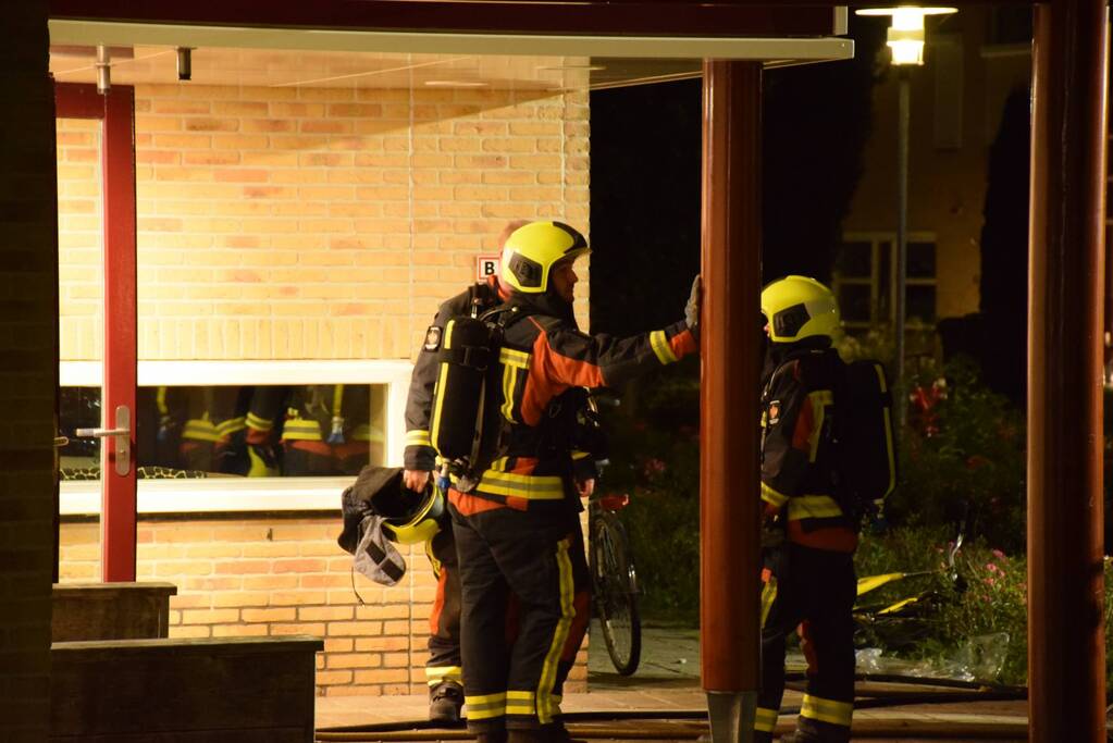 Brandmelder gaat af door elektra in plafond