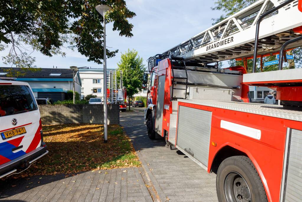 Veel rook bij slaapkamerbrand