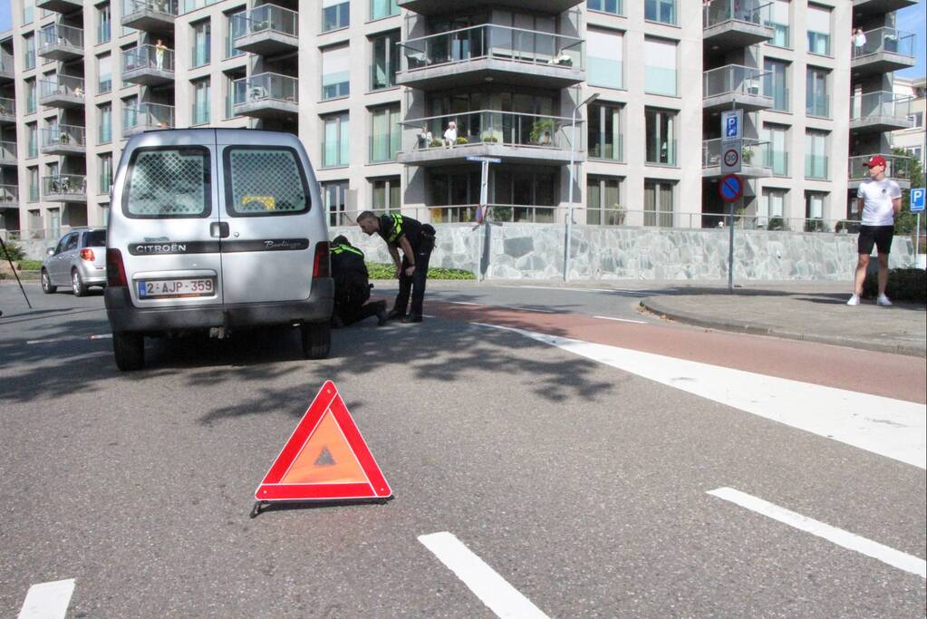 Drie voertuigen betrokken bij botsing