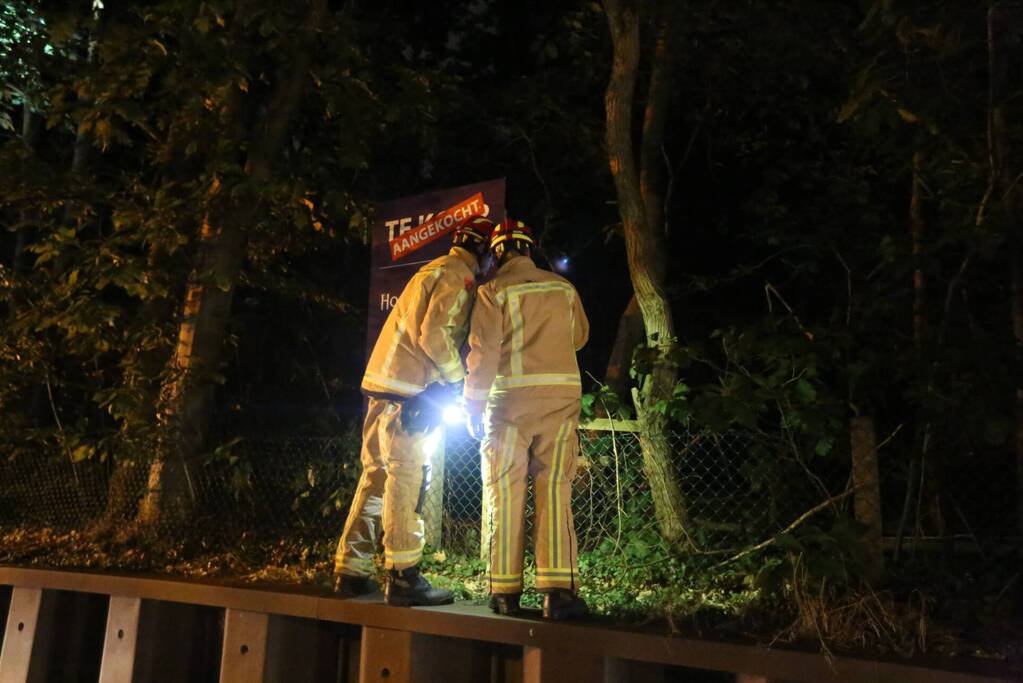 Bestuurder van verongelukte personenauto spoorloos