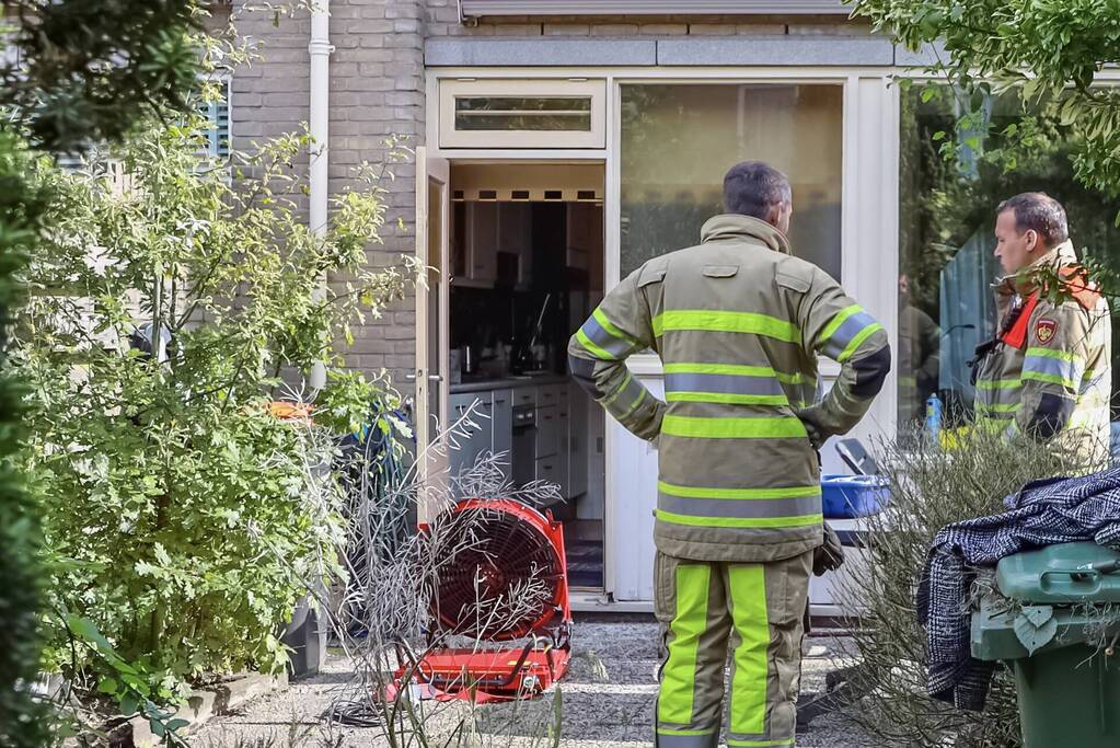 Brand in keuken van woning