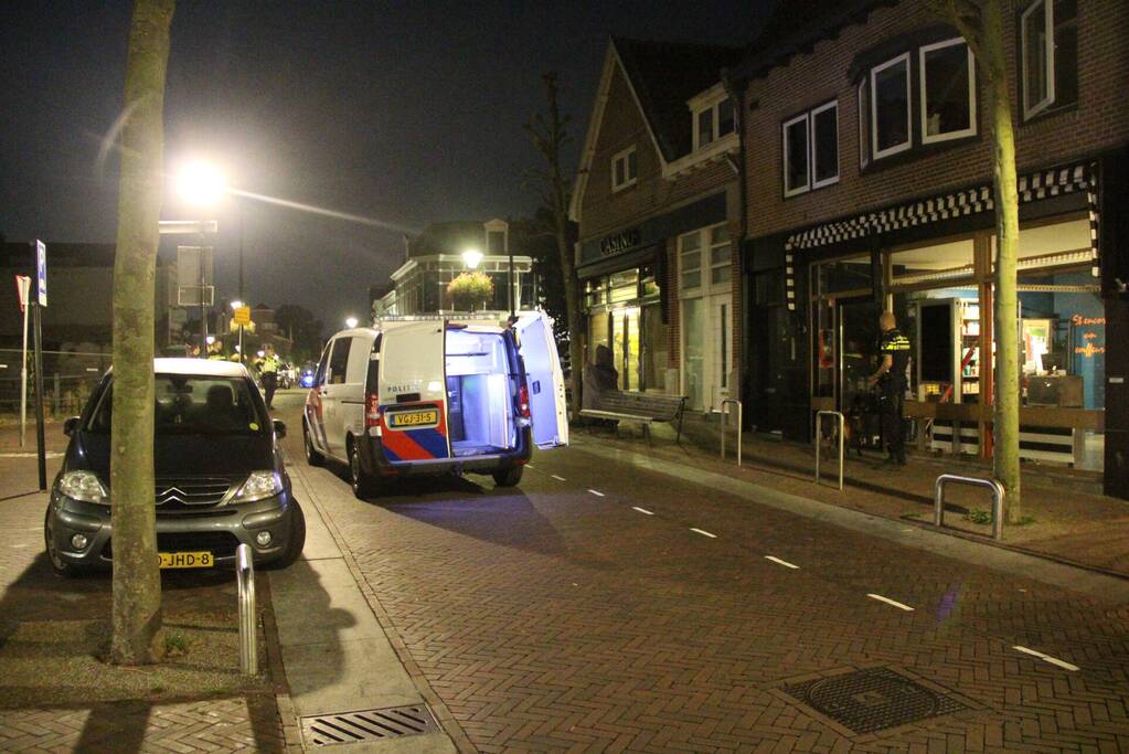 Agenten in kogelwerende vesten bij casino