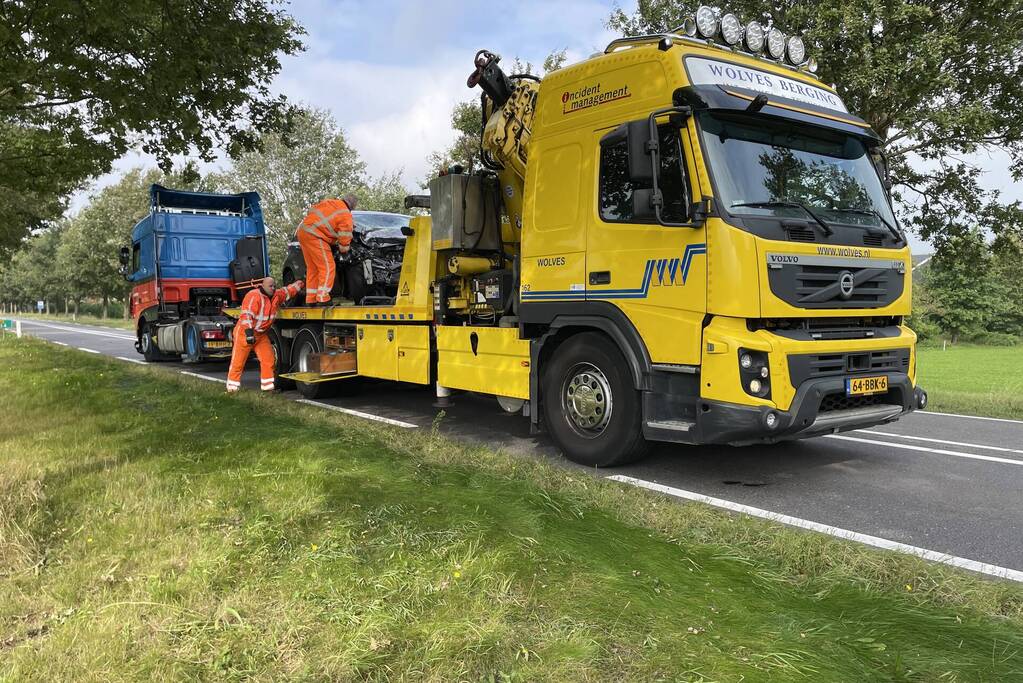 Bestuurder overleden bij ernstig ongeval