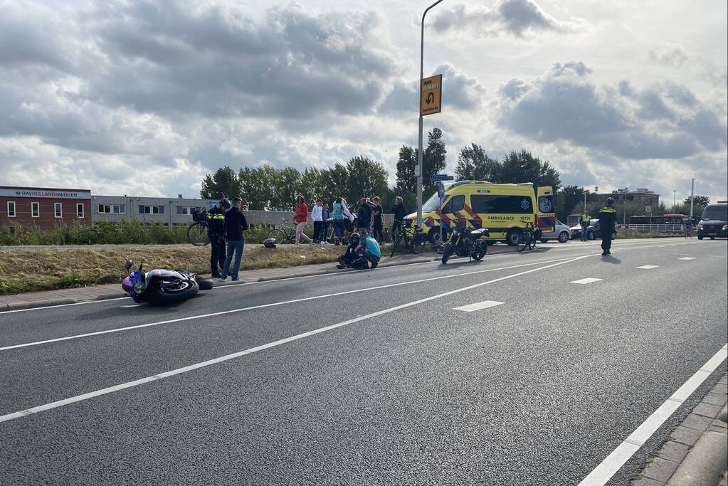 Motorrijder en fietser gewond bij ongeval