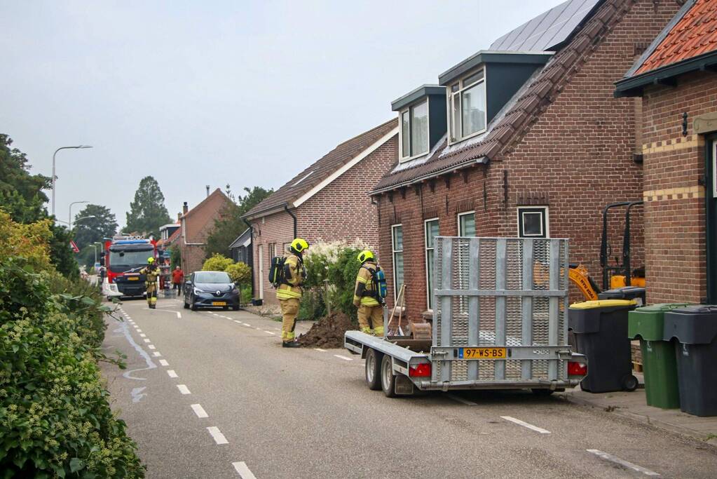 Gasleiding geraakt bij graafwerkzaamheden