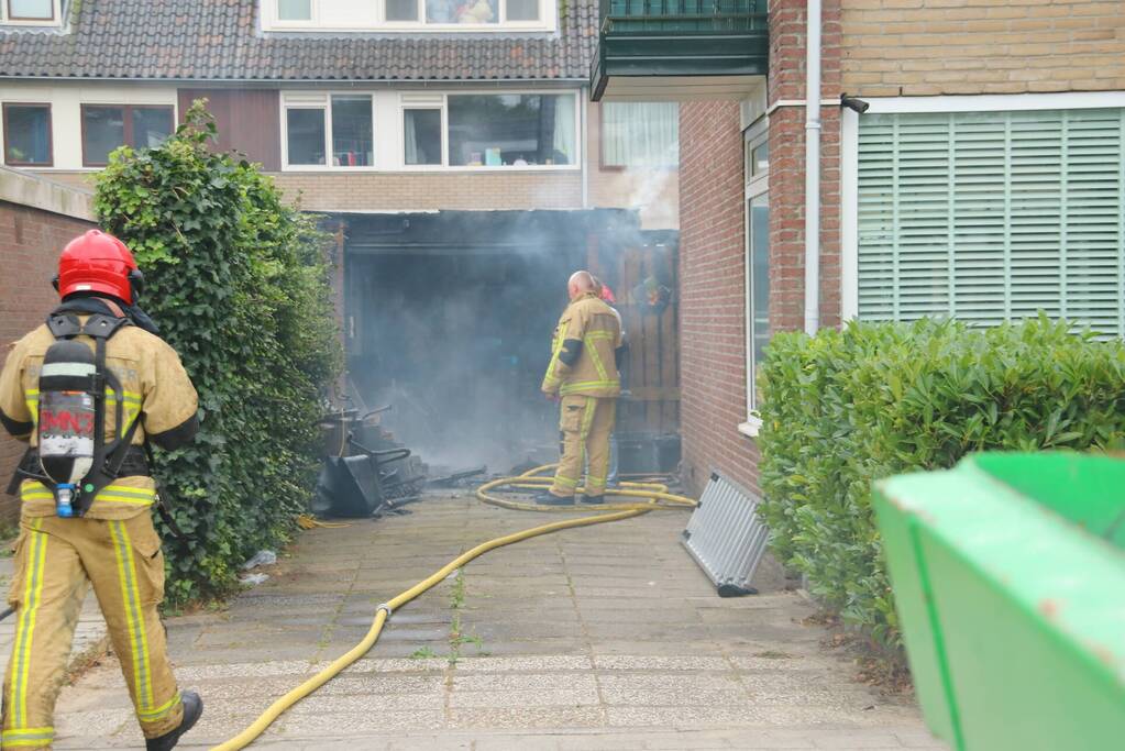 Garagebox uitgebrand tijdens klussen