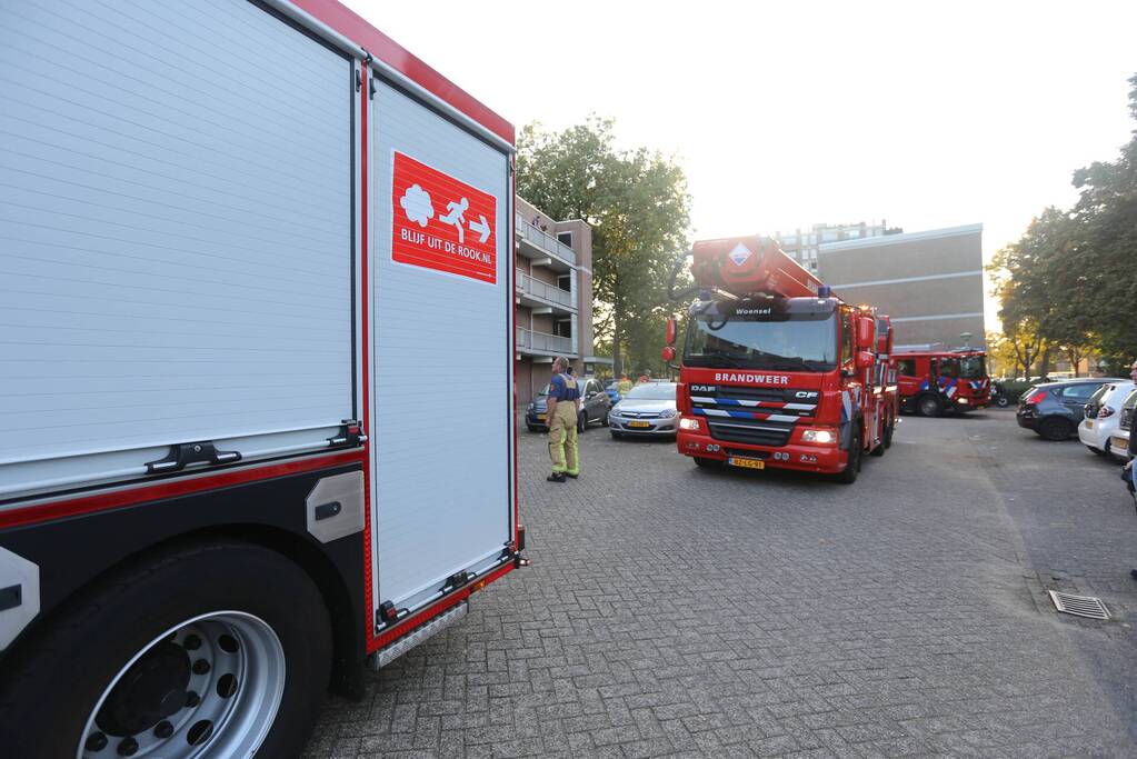 Brand in flatwoning op derde verdieping
