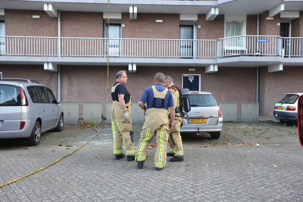 Brand in flatwoning op derde verdieping