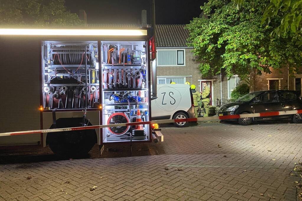 Grote brand in meerdere achtertuinen