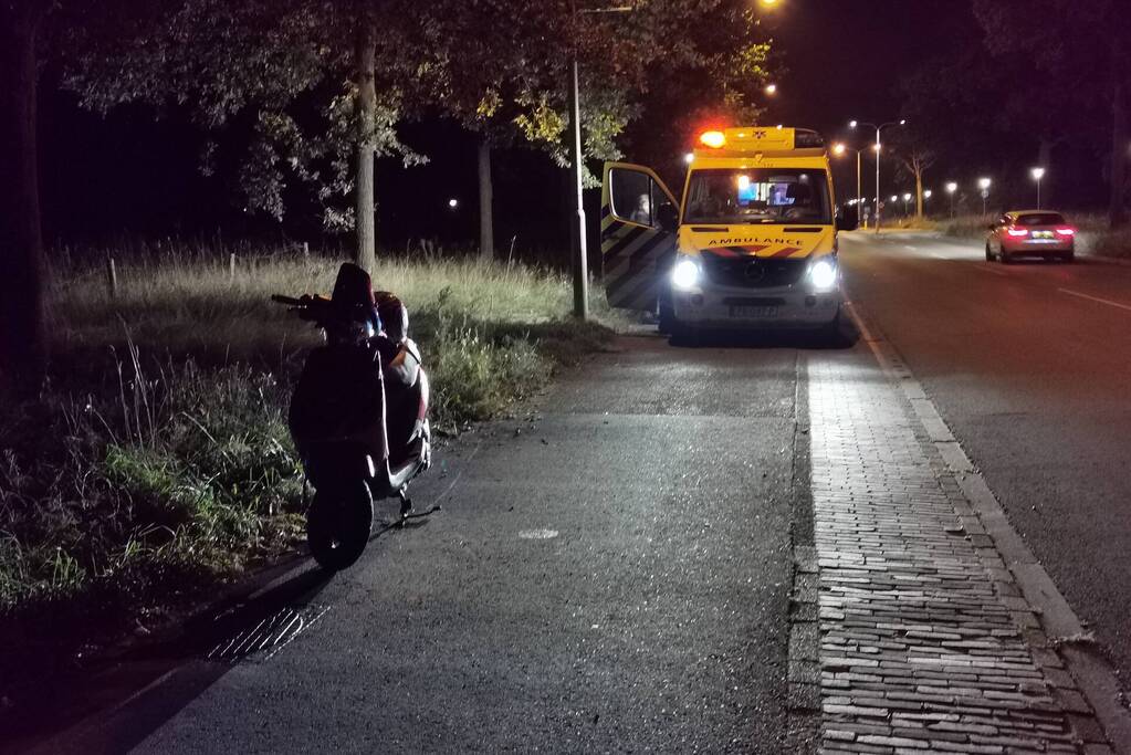 Persoon gewond door ongeval met bromfiets