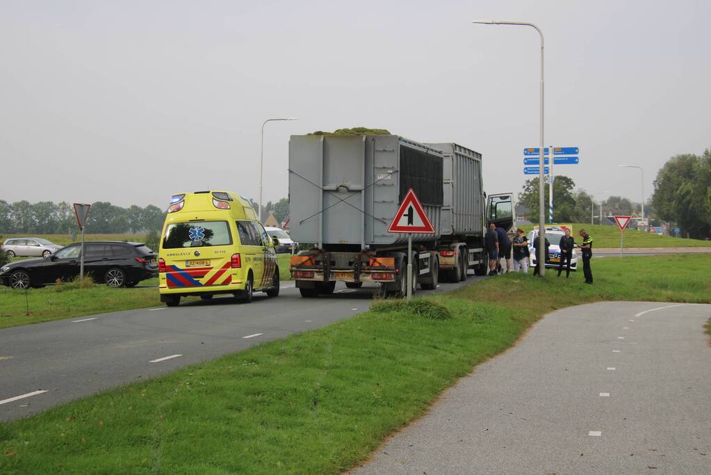 Fietser gewond bij fietsongeluk voor fietstunnel