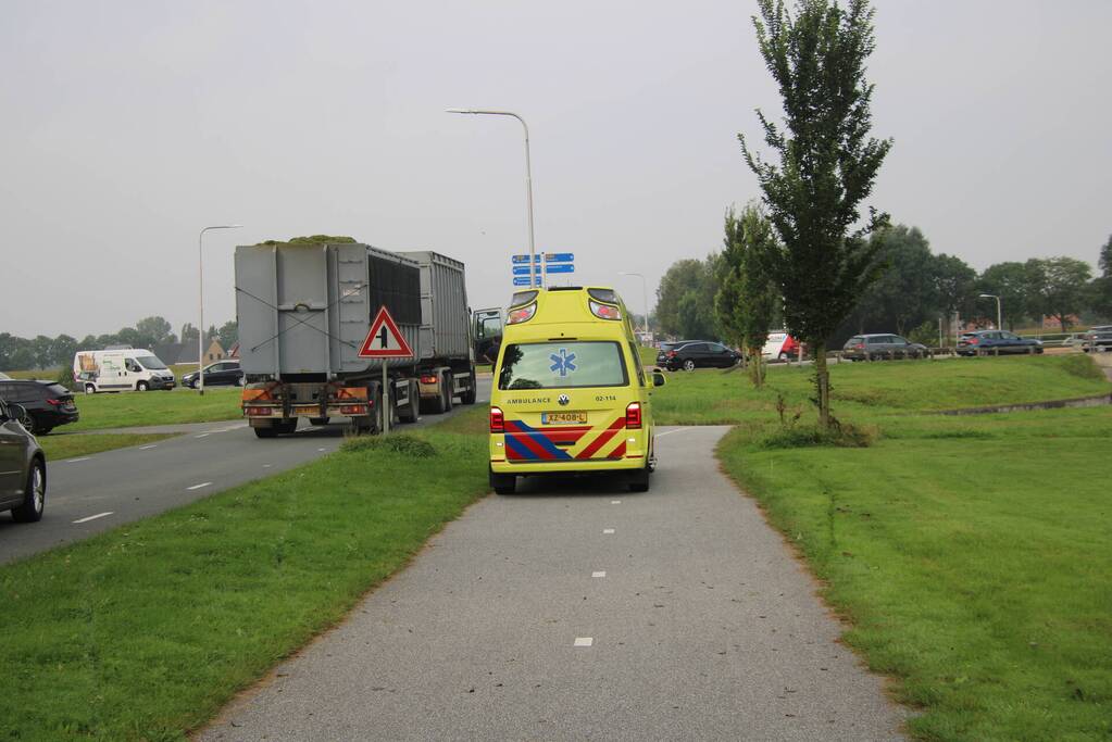 Fietser gewond bij fietsongeluk voor fietstunnel
