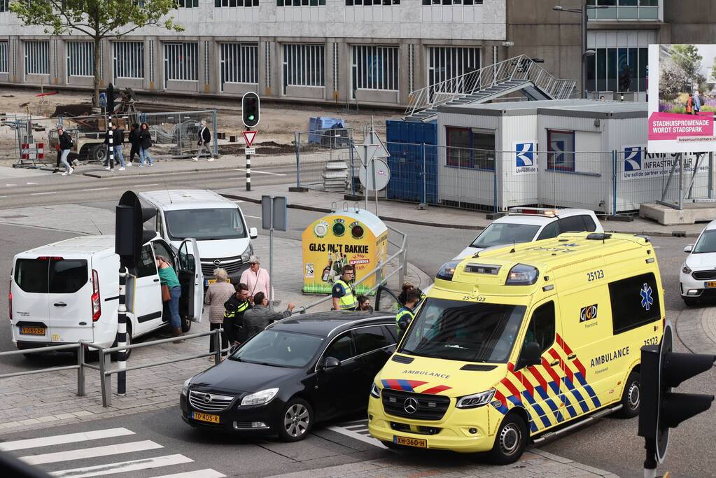 Verkeersopstopping na ongeval