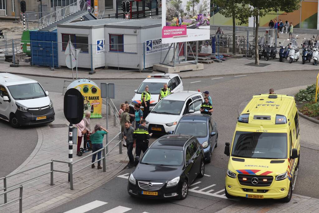 Verkeersopstopping na ongeval