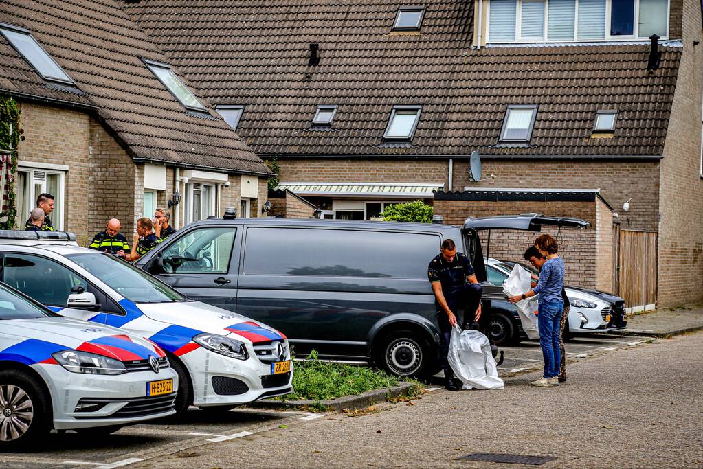 Onderzoek naar overleden persoon in woning