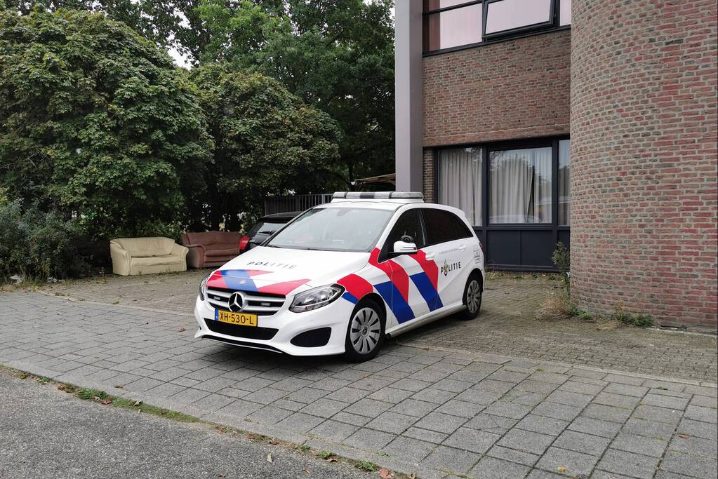 Scooter vat vlam in berging