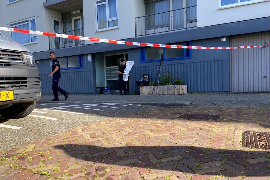 Overleden man aangetroffen in woning portiekflat