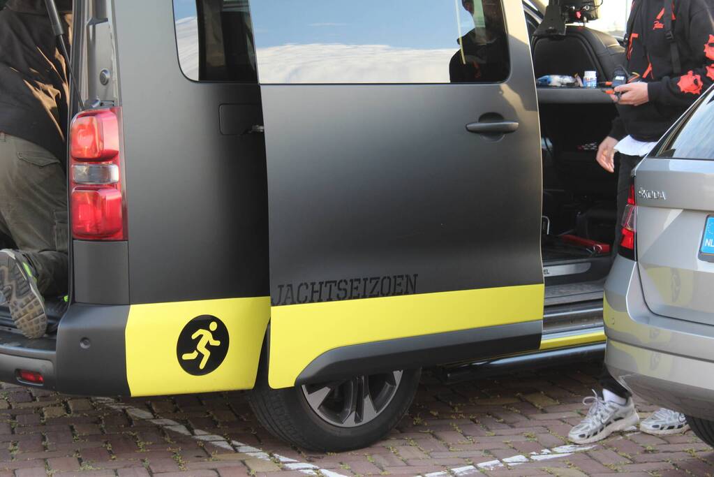 Traumahelikopter landt voor incident bij TESO veerhaven