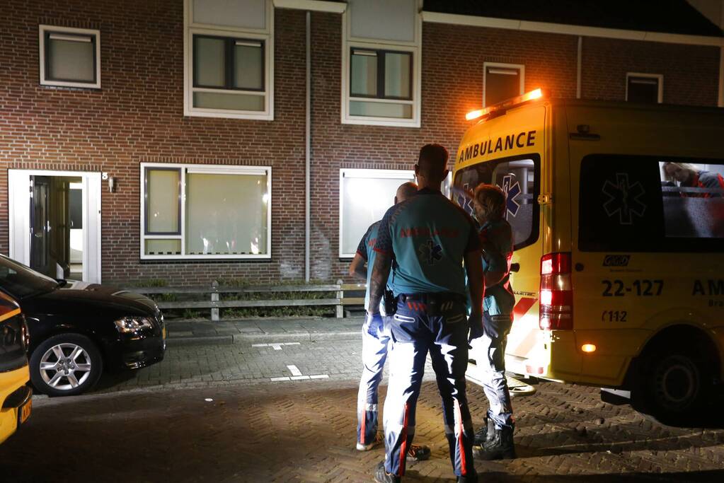 Man ernstig gewond bij val van hoogte