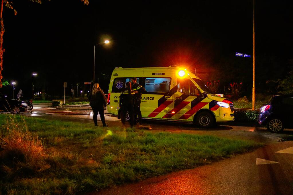 Scooterrijder aangereden door auto