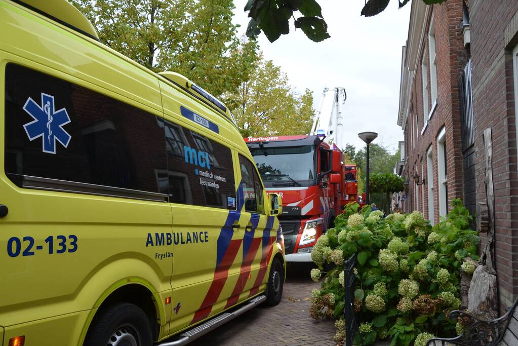 Veel rook bij keukenbrand van woning